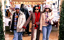 tsrgifs:NOVEMBER 10TH, 2007 - the last episode of That’s So Raven aired 10 years