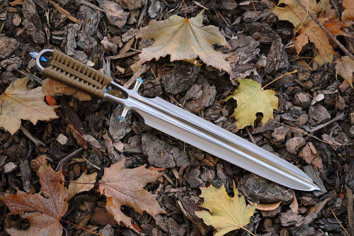 gunrunnerhell:  Chris Reeve Knives - Custom Dagger