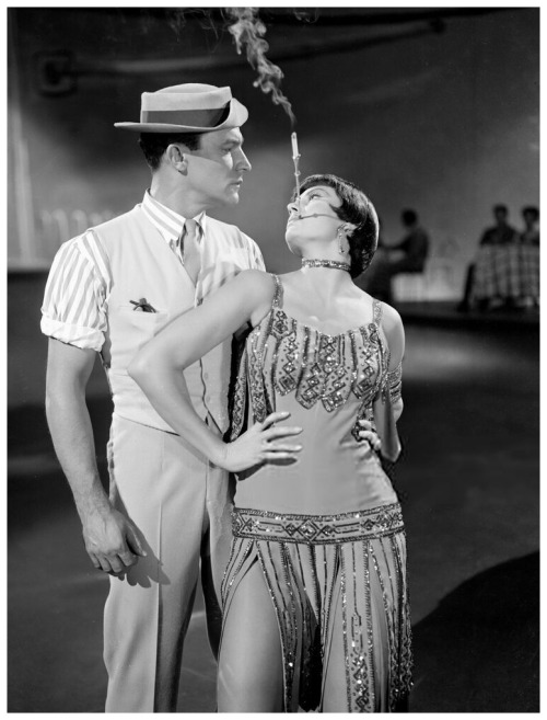  Gene Kelly and Cyd Charisse in Singin’ In The Rain (1952). 