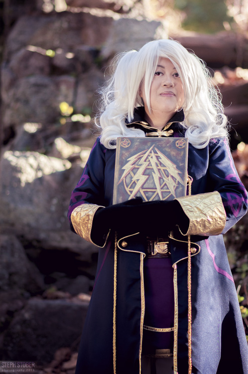 Robin (Fire Emblem)Squirrelpalooza 2014 Cosplayer | Photographer Find more photos on Tumbl