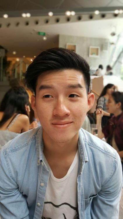 boisftw: janicelondon: Aric, 20 year old Singaporean. If this gets reblogged enough, video of him st