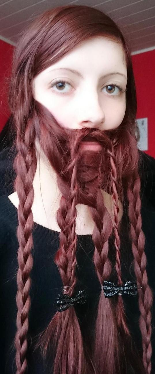 lolfactory:  They said I should try something different with my hair - So I did.