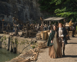 tvgoodness:  If you know us at all, you are quite familiar with how passionate we are about Outlander. The end of Season 1 left us a bit traumatized, but we’re already getting excited about Season 2.TV Goodness had the chance to speak EXCLUSIVELY to