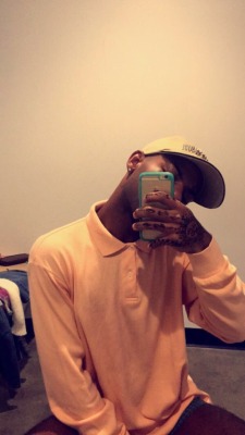 lightskinnedboys:  Pounds