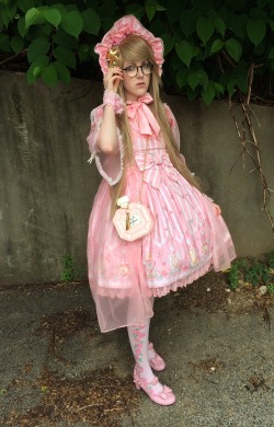 h&ndash;o&ndash;o&ndash;t:  My perfume bottle themed coordinate &lt;3