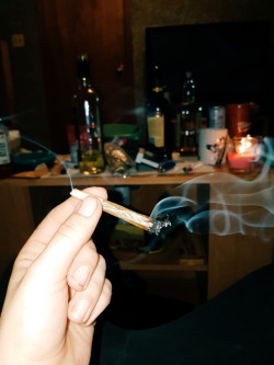 kushcaptaiin:J’s (Forever ending up ashing on myself)