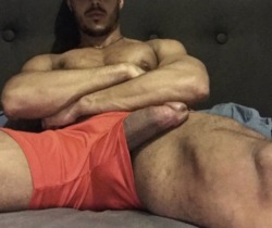 gayguysarereallyhot:  beardburnme: Diego BarrosI’ve been fantasizing about seeing his cock and now I finally can!!