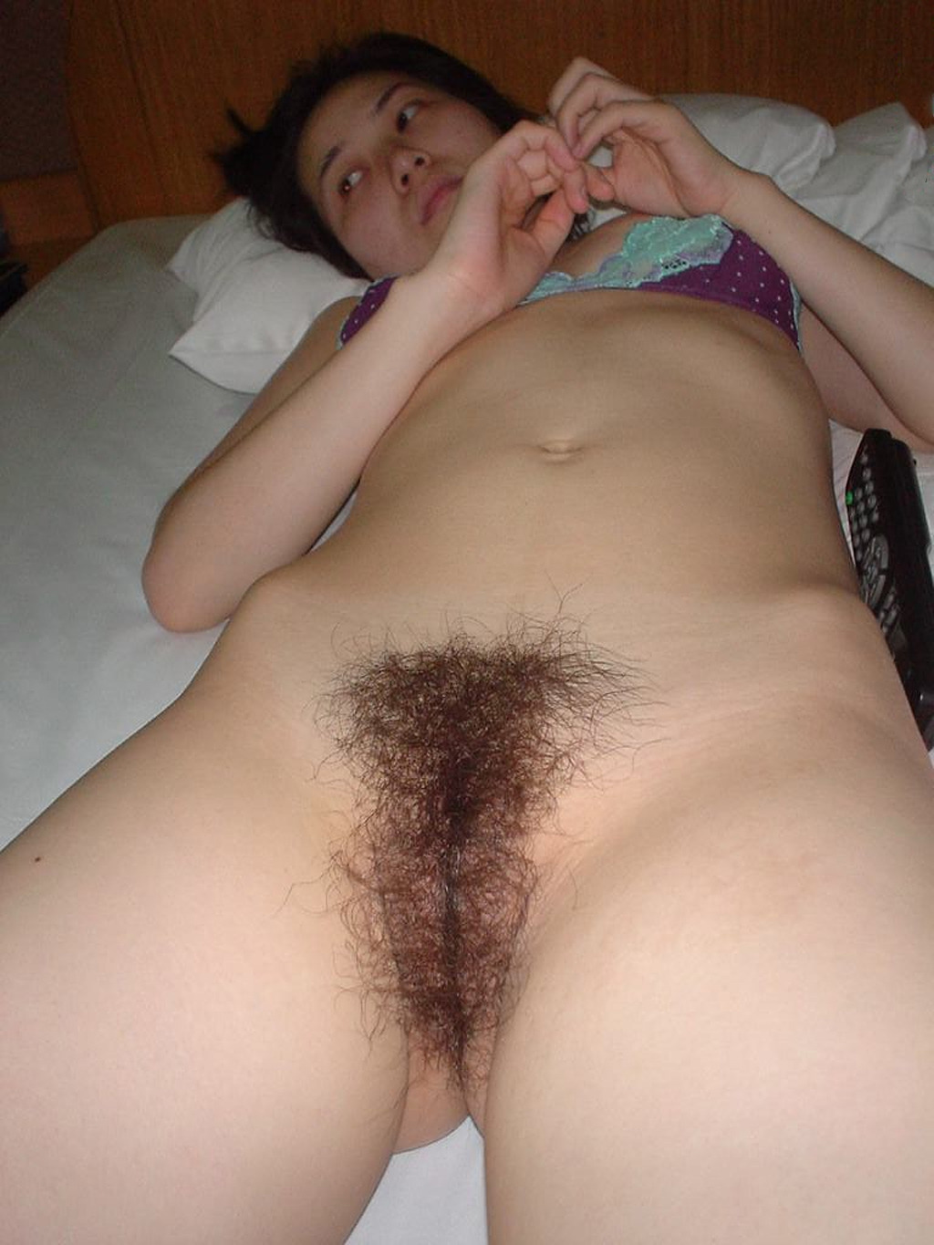 Mature wet hairy pussy