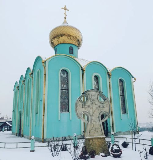 Mužský pravoslavný Voskresenskyj #klášter #Užhorod. (v místě Uzhhorod, Ukraine) https://www.instagra