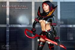 kamikame-cosplay:  Nice Ryuko Matoi cosplay by Hikaru Jan from Kill la Kill. Photo by Roger Lee.