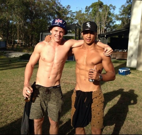 borntoservicestr8men:  What’s not to love about Australia?  I think I would blow the whole country.