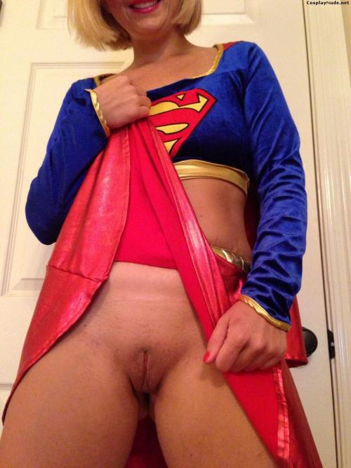 porncosplay:  Supergirl