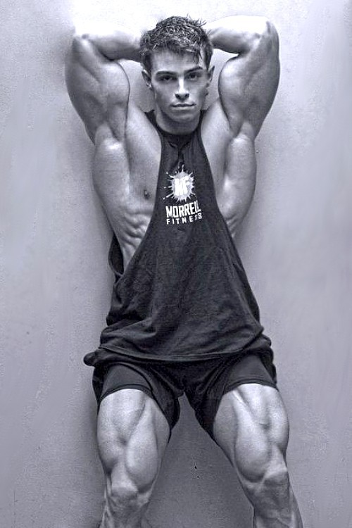 gym-punk-jock-nerd:  CUT UP MODEL 