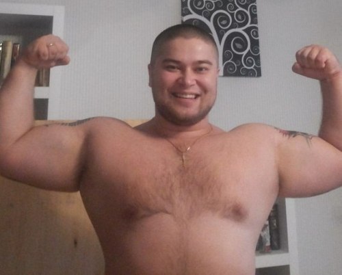dagoodbro:  Awesome body!