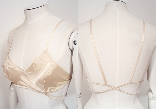 Knickerbocker Stories: Vintage Appreciation: 1930s Silk Kestos Bra & Tap Pant Set with Ribbonwor