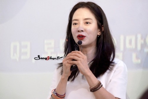 gapiplus:170430 Song Ji Hyo Mobile game Lords Mobile Fan Meeting (cr. Song Ji Hyo Baidu Bar)*please 