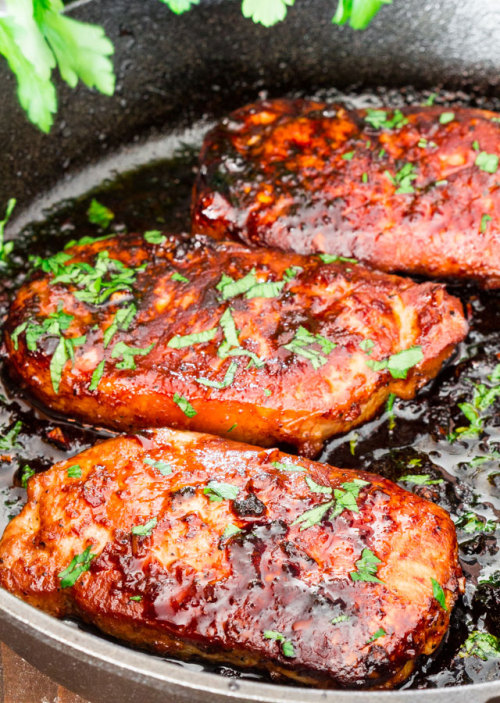 foodffs:  KOREAN STYLE PORK CHOPSReally nice recipes. Every hour.Show me what you cooked!