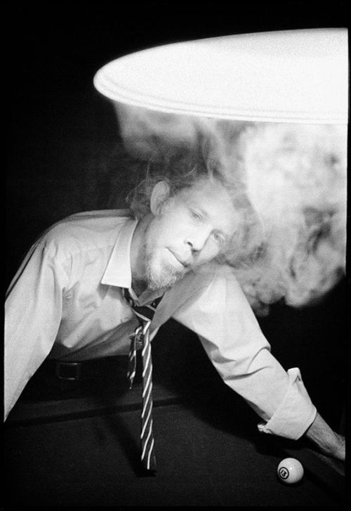autumnsredglaze:  Tom Waits-photo by Scott Smith