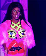 lesbianliteraryagent: Favourite Runways | Shea                   Couleé    