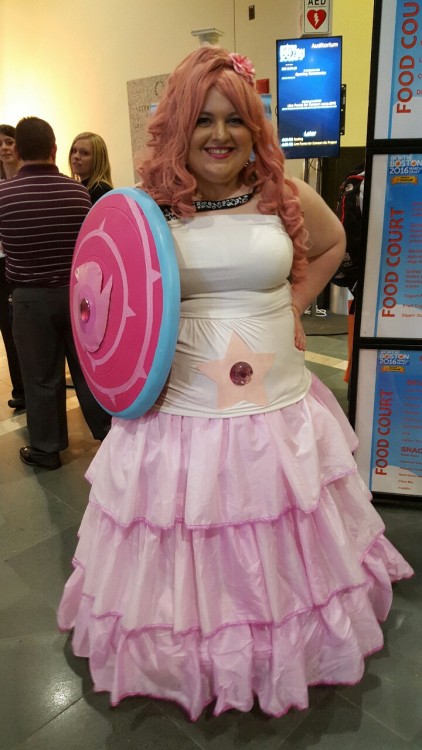 XXX it-a:  the-cheshire-kitty-cat:  Anime Boston: photo