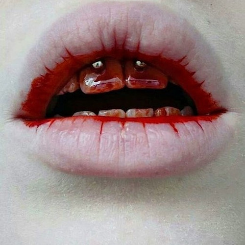 ̶s̶k̶y̶e ̶t̶h̶e ̶p̶u̶n̶k