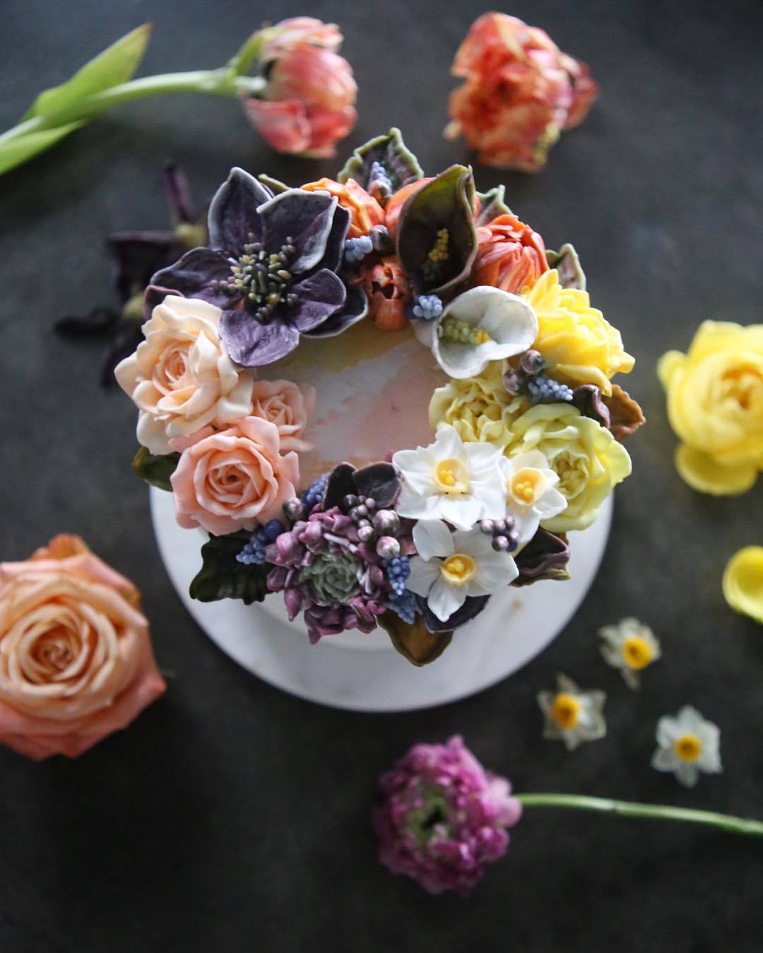 sosuperawesome: Floral Cake Art by Soo Cake on Instagram  Follow So Super Awesome
