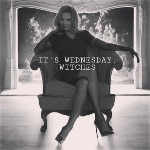 gliiua-ridecefo:  Gliiua 🦄- It’s wednesday, witches.
