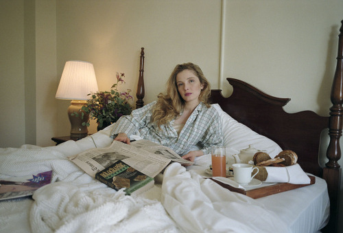 hekatae:Rendezvous with Julie Delpy. March 13, 1995. Photo by Yann Gamblin