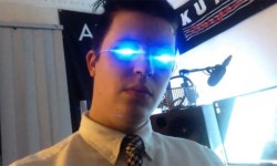 fuckyeahcyber-punk:  DIY Cyberpunk LED Eyes via [Link] 