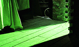 movie-gifs: Let’s turn on the juice and see what shakes loose.   Beetlejuice (1988),