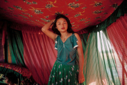 dolm: Chile. 1987. Gypsy girl. David Alan