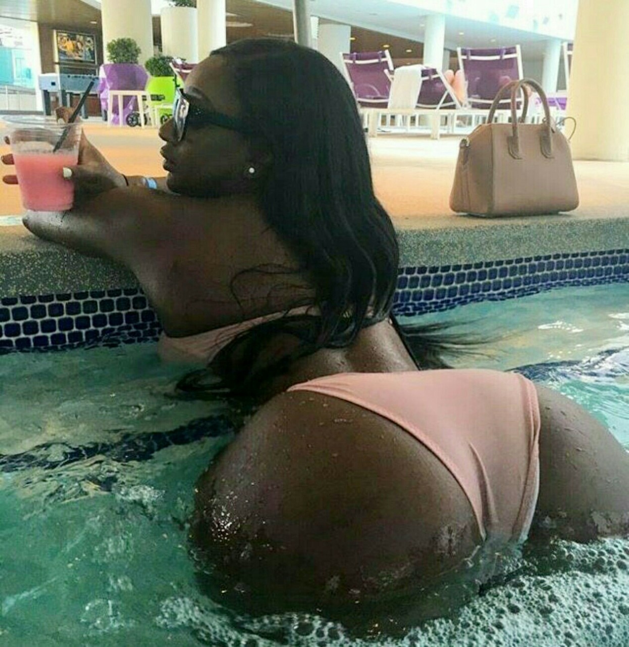 footlong773:  😲🔥🔥🔥