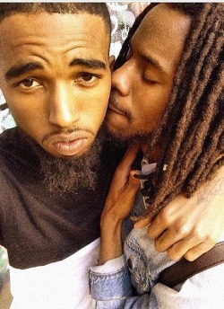 fckyeahblackgaycouples:Thick through thin