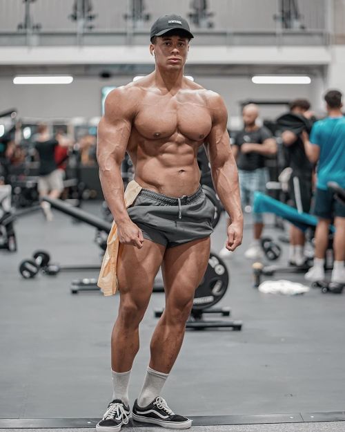 XXX musclecomposition:Bodybuilder, Onome Egger photo