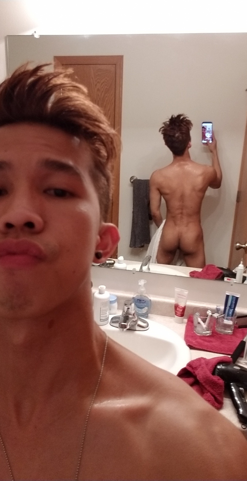 open-hole: Submitted by @babyzeref.  For more butts, follow open-hole, eat-that-ass