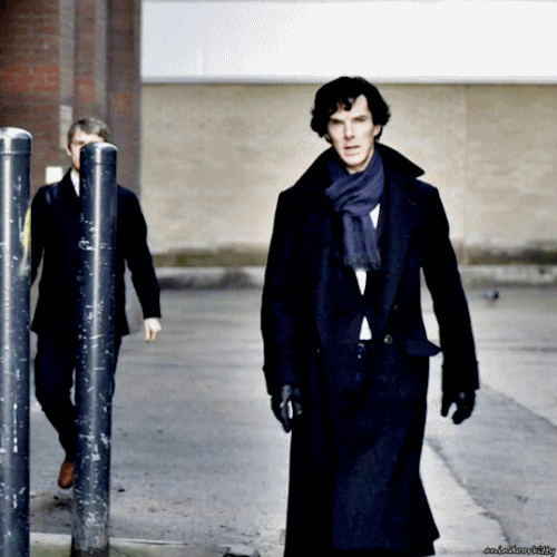 anindoorkitty:The Blind Banker S01E02 filmed in early 2010. The only 90 minute episode in which Bene