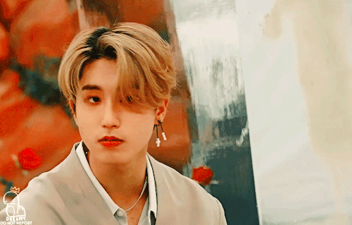 Stray Kids JAPAN SEASONS GREETINGS 2023
