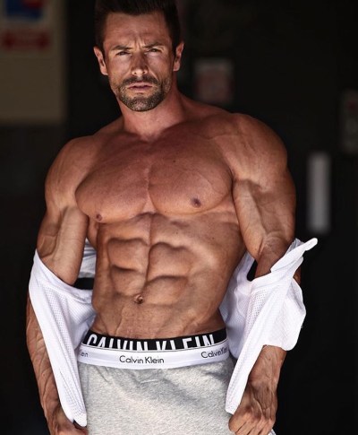 remalol:Jetez-y un œil