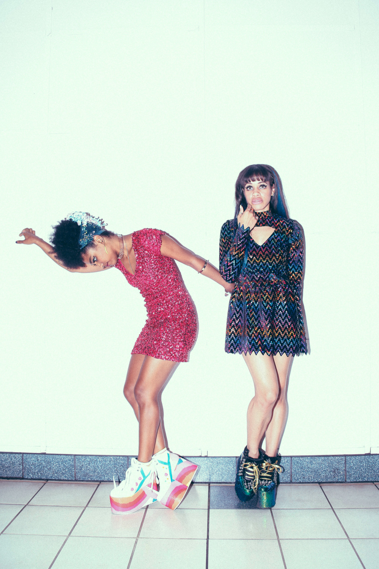 robynhoodscloset:  Me and my girlfrand Jessi Jae Joplin!! Modeling THE COOLEST threads