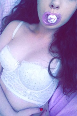 teen-nymphet:  Pretty bra &amp; dummy 💕