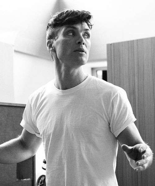 ohfuckyeahcillianmurphy:Cause of death: Cillian Murphy’s white tee (from our instagram)