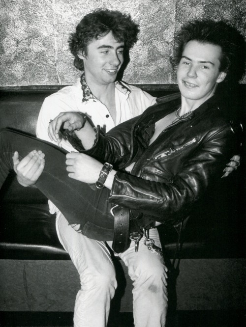 Porn Pics superseventies:  Sid Vicious and Glen Matlock