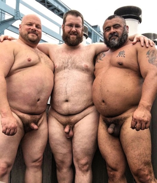 frankbearna: hairyfatso: www.hairyfatso.tumblr.com Meraviglioso