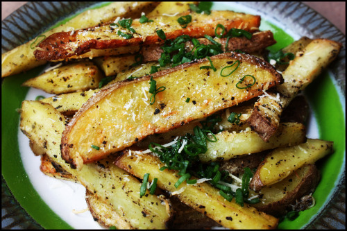 PARMESAN POTATOES Delicious, easy, and crunchy. Next time, I’ll add more cheese. There’s