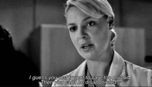 the-evil-queens-lonely-heart:  Izzie knows better..!