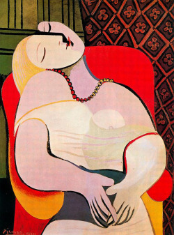  Pablo Picasso’s muse Marie-Thérèse Walter served as the inspiration for his 1932 painting “La Rêve.” 