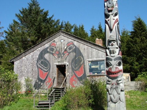 historylover1230: Haida- The Haida are a First Nation people found primarily in British Columbi