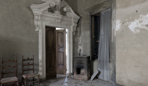 Urbex - Il Castello dell'Artista (2016), by Doc Privas.