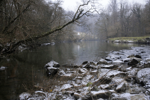 ruby-pink:Snow on the Tamar River [Cornwall]