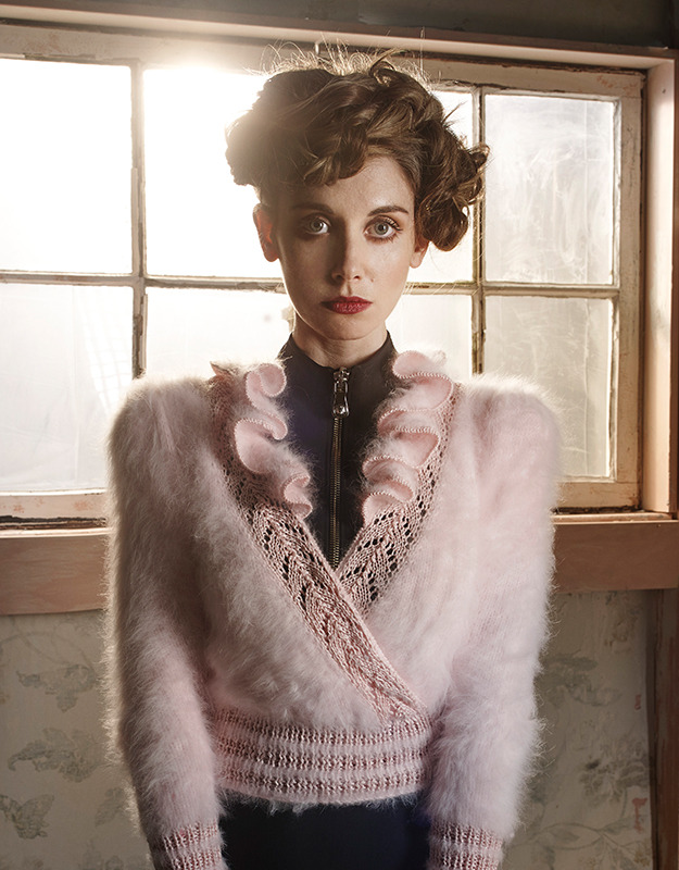 mariablanca:    Alison Brie for VVV Magazine, Spring/Summer 2016   